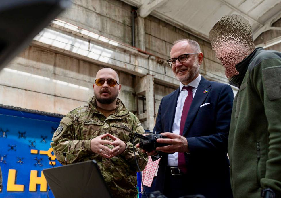 Міністр оборони Латвії відвідав Третій армійський корпус — фото - фото 2