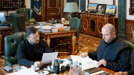 Умєров летить до Франції на зустріч із Зеленським, — ЗМІ - 290x160