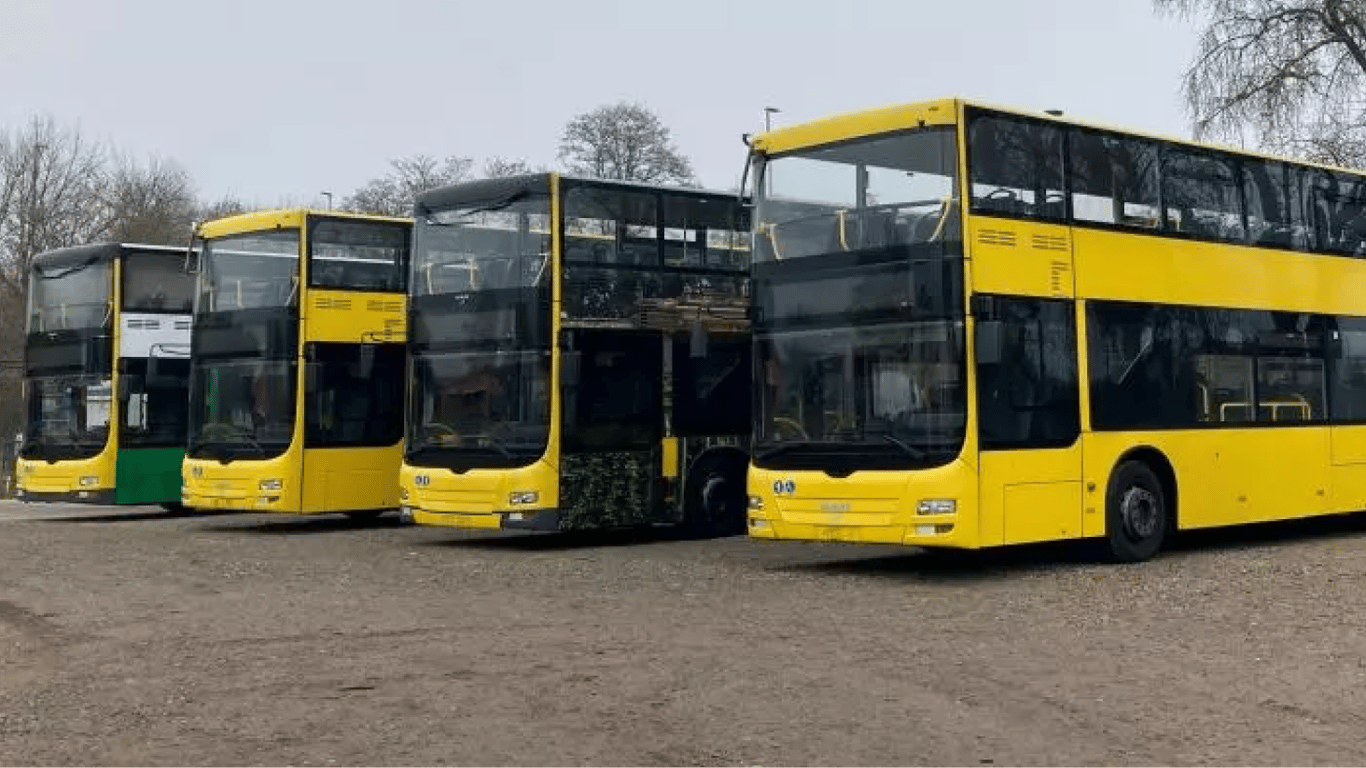 В Киеве будут ездить двухэтажные автобусы