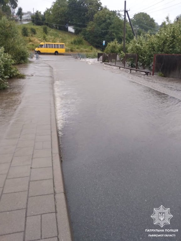 У Львові 10 липня затопило дороги