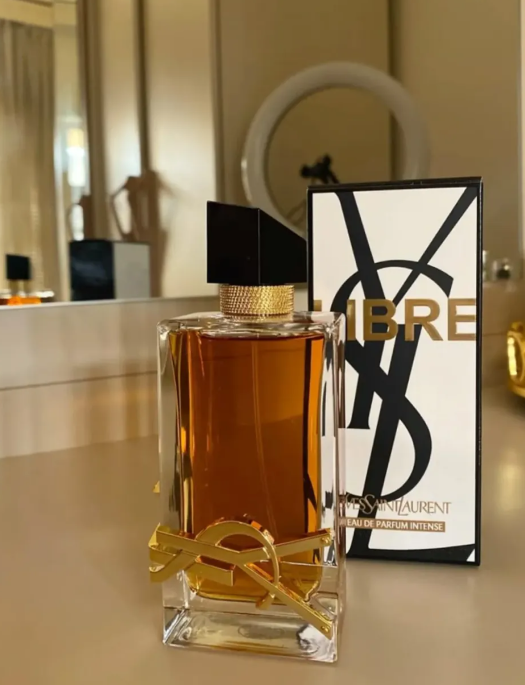 Чим пахнуть парфуми Yves Saint Laurent Libre
