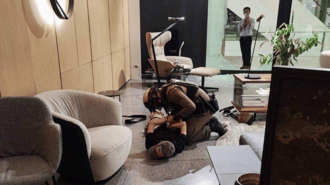 В Бангкоке подросток устроил смертельную стрельбу