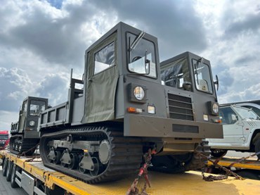 Японія передала Україні 101 траспортний засіб