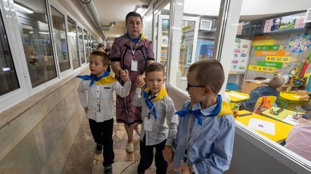 Подвійний оклад для вчителів — кому розраховувати на 13 зарплату - 285x160