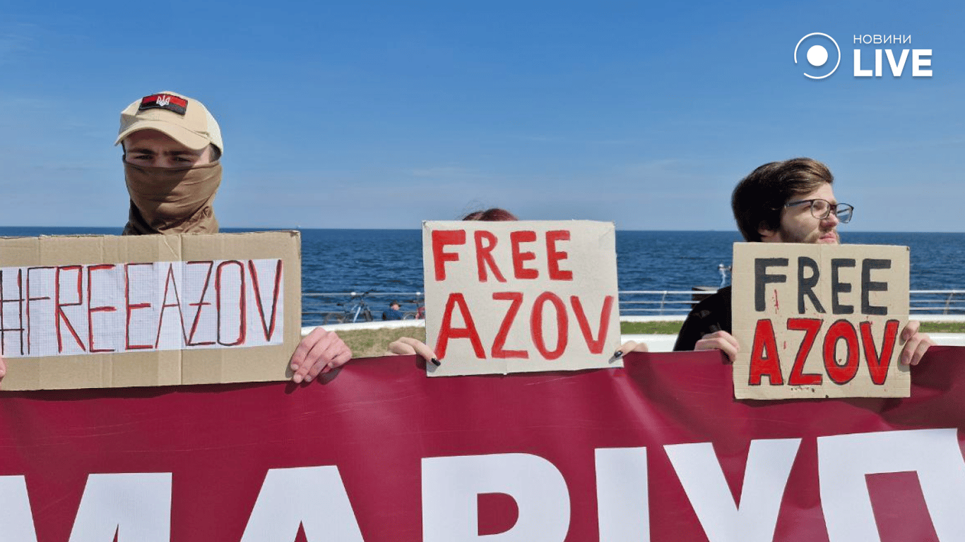 Третю весну у полоні — в Одесі пройшла акція на підтримку військовополонених - фото 5