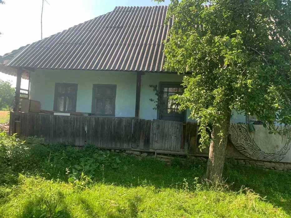 Старый дачный дом в Черновцах