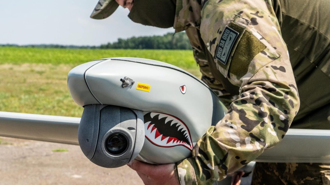 Украинские разработчики представили модернизированный беспилотник Shark