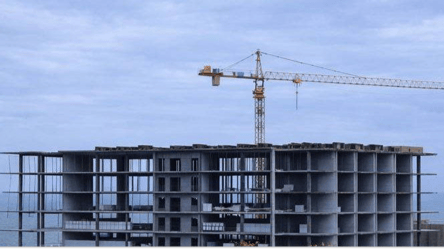 Мінус 3 поверхи на скандальному будівництві в Одесі на Ланжероні - 285x160