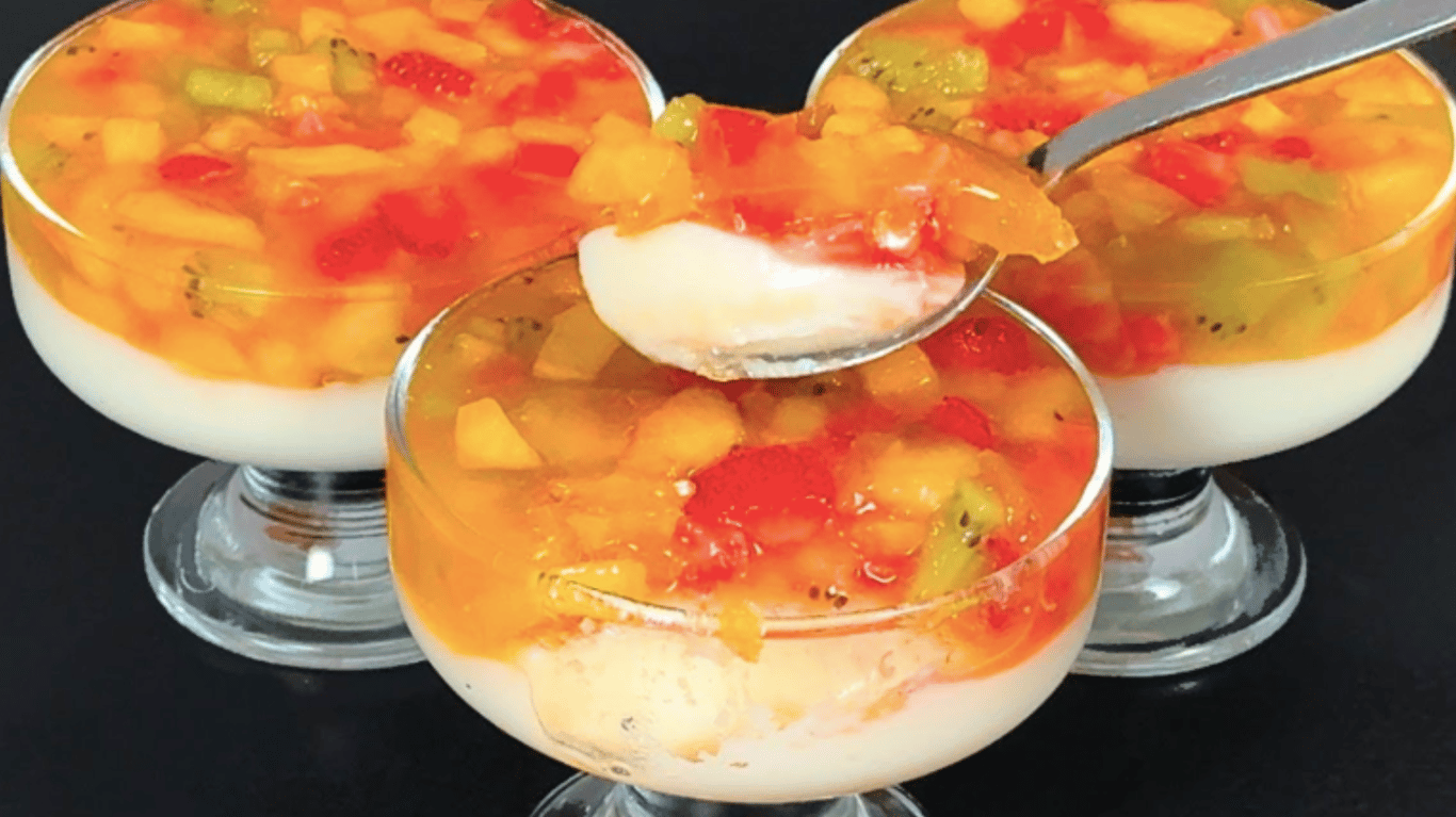 рецепт десерту з фруктами на молоком на літо