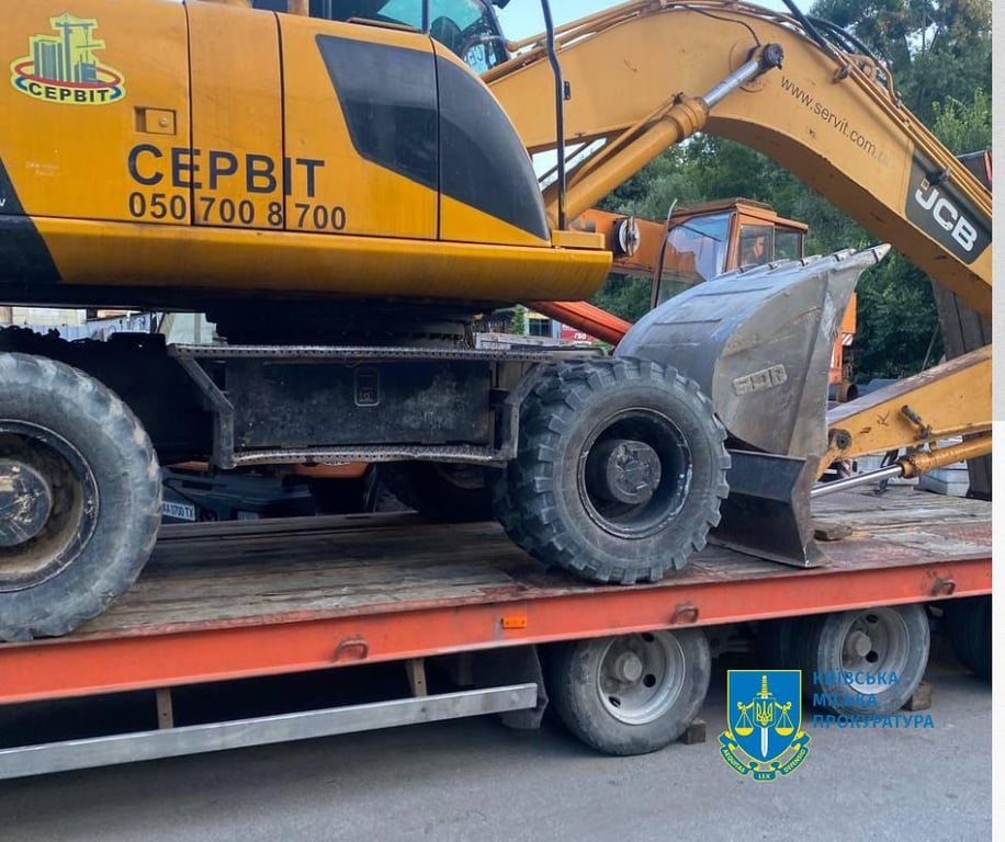 Техника, которой уничтожили усадьбу Зеленских