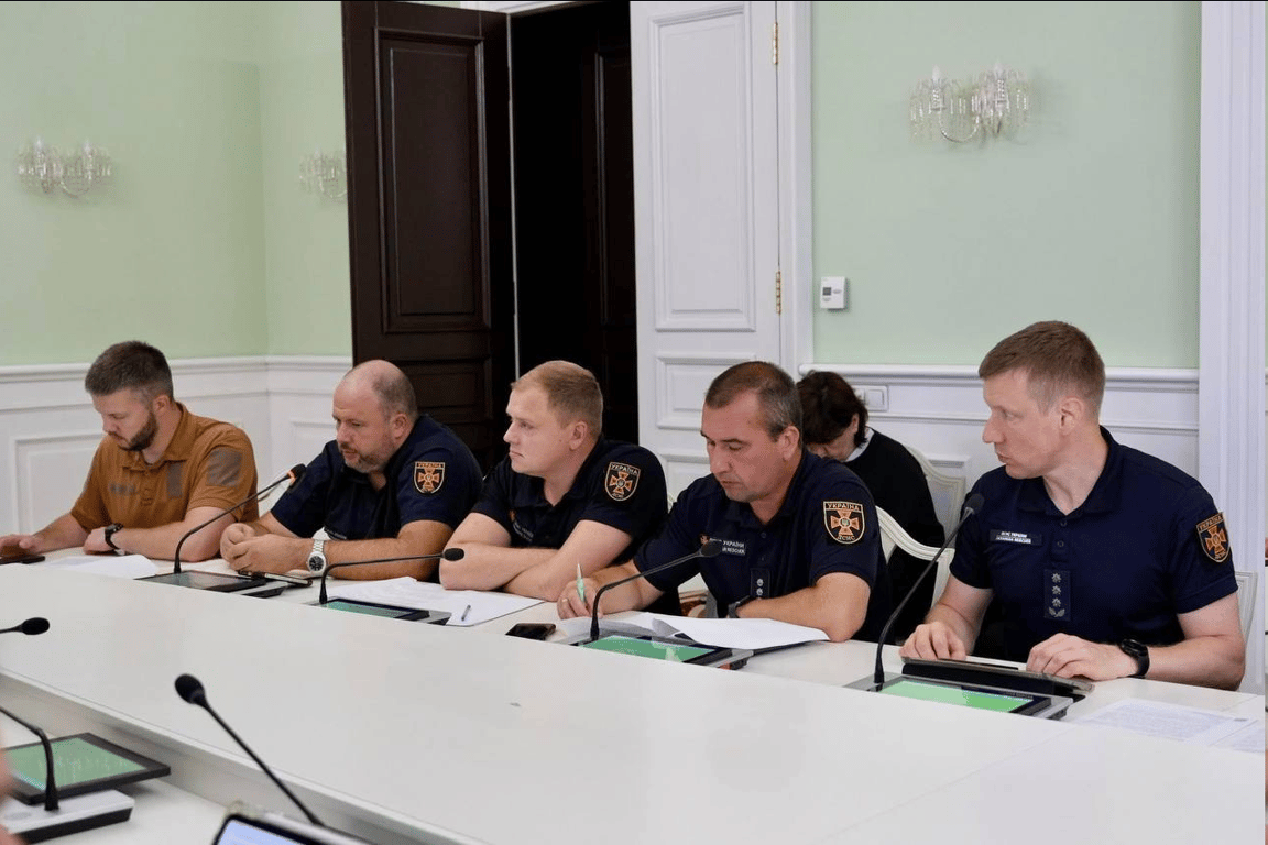 У КМВА ухвалили рішення по встановленню мобільних укриттів - фото 3