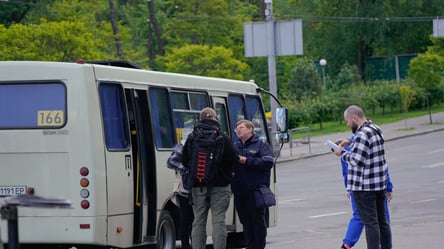 Рейди ТЦК в маршрутках: адвокатка назвала права пасажирів - 290x160