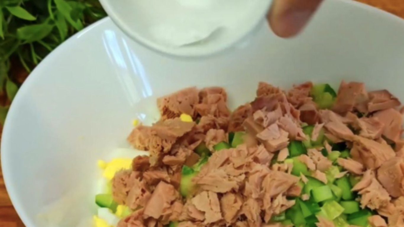 смачний салат на сніданок 