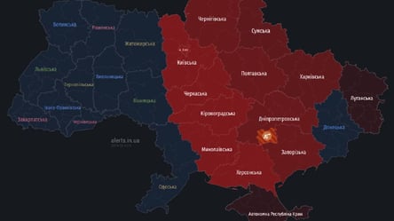 В Україні розповсюджується повітряна тривога: куди прямують ворожі безпілотники - 285x160