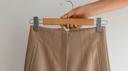 Класичні штани-балони стали головним трендом осені-2025 - 285x160