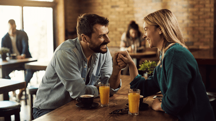 Три типи чоловіків, які готові будувати стосунки з сильною жінкою - 285x160