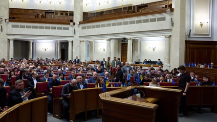 После Гимна Украины может звучать еще один: зарегистрировано постановление - 290x160
