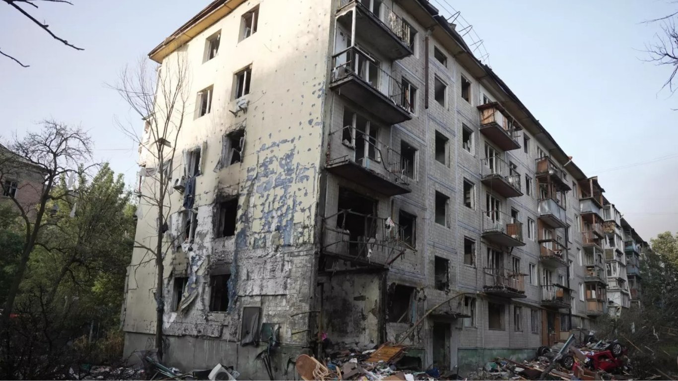 У Києві ремонтують лише 300 із 4 тисяч пошкоджених будинків