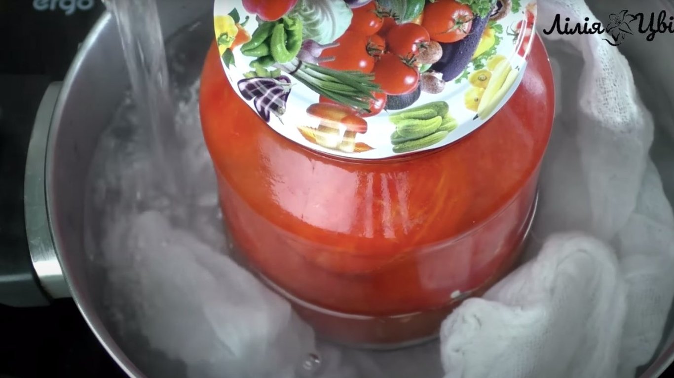 смачний та простий рецепт помідорів пелаті на зиму