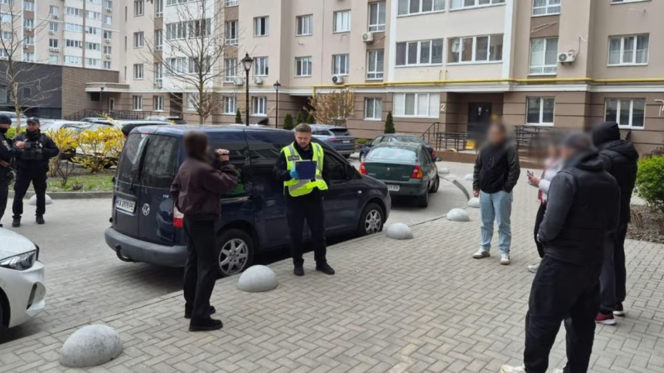 Чоловік хотів за хабар уникнути мобілізації: суд призначив штраф