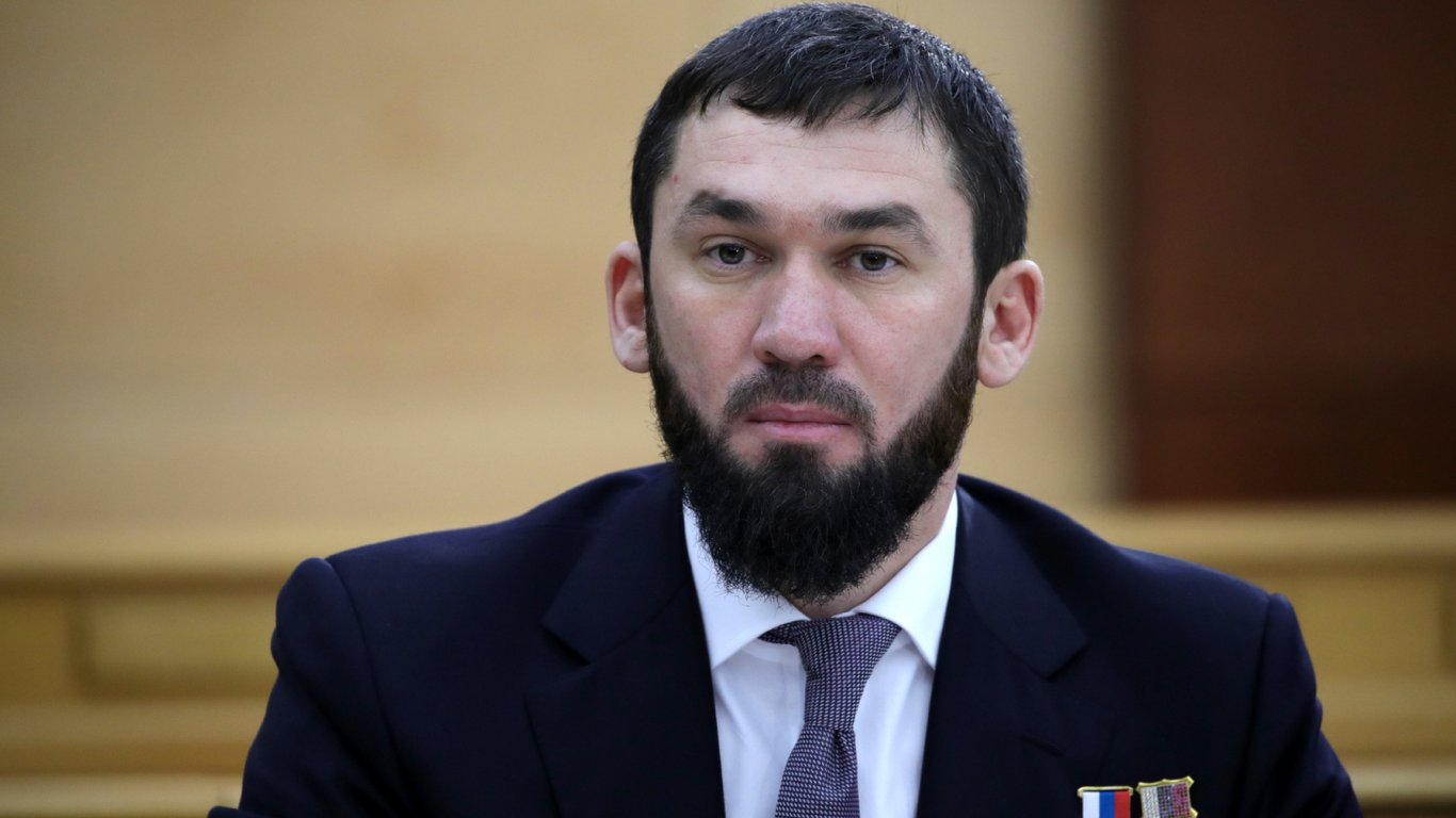 В Украине объявили подозрение приспешнику Кадырова: в чем обвиняют спикера парламента Чечни