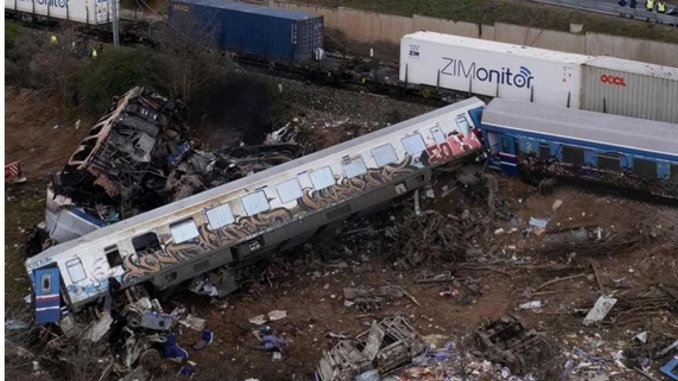 Смертельная авария на железной дороге в Греции — погибли уже 36 человек