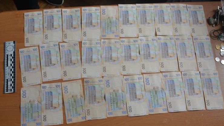 Вкрадені гроші з церкви. Фото: Нацполіція Львівщини