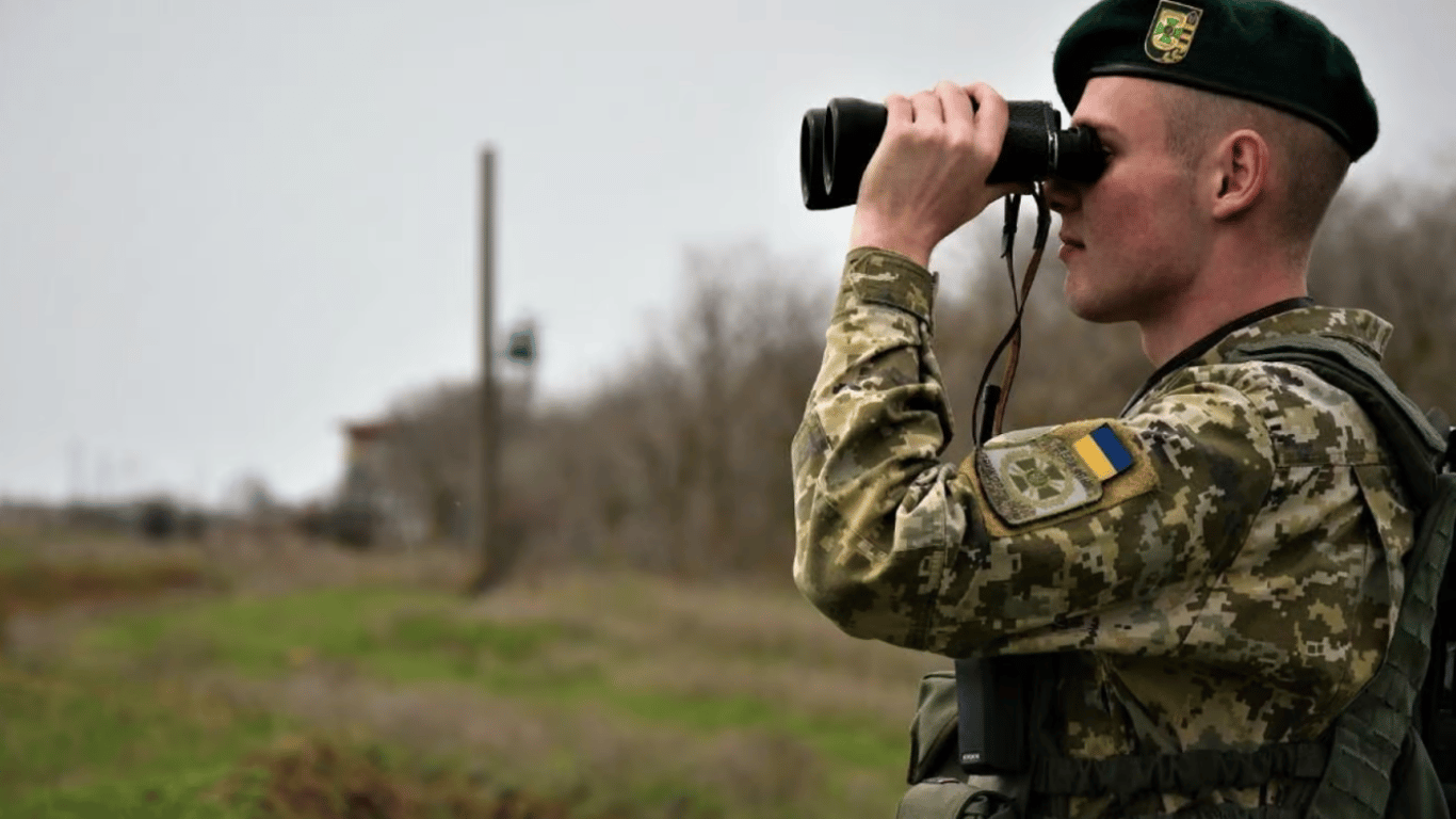 На Закарпатті трьох програмістів затримали на кордоні