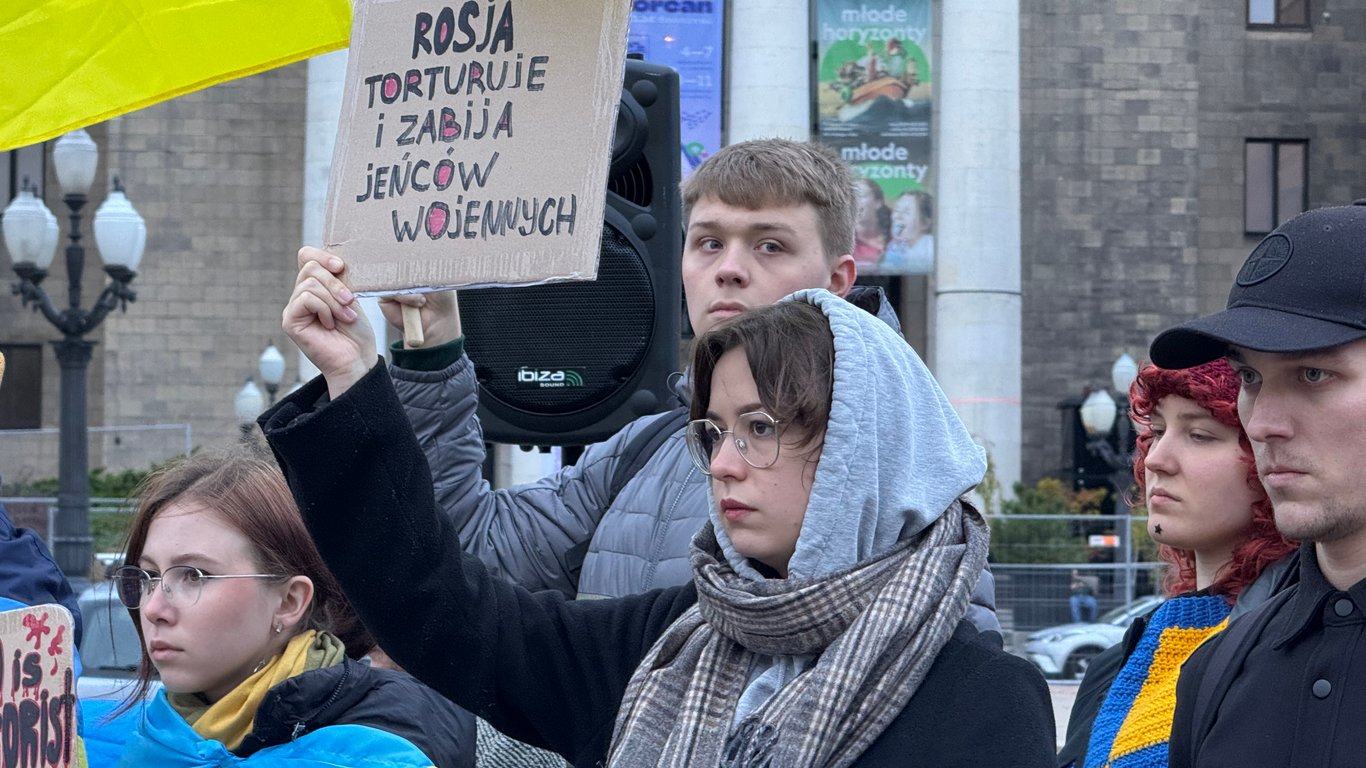 В Варшаве прошла акция "Возвращение домой" в поддержку военнопленных