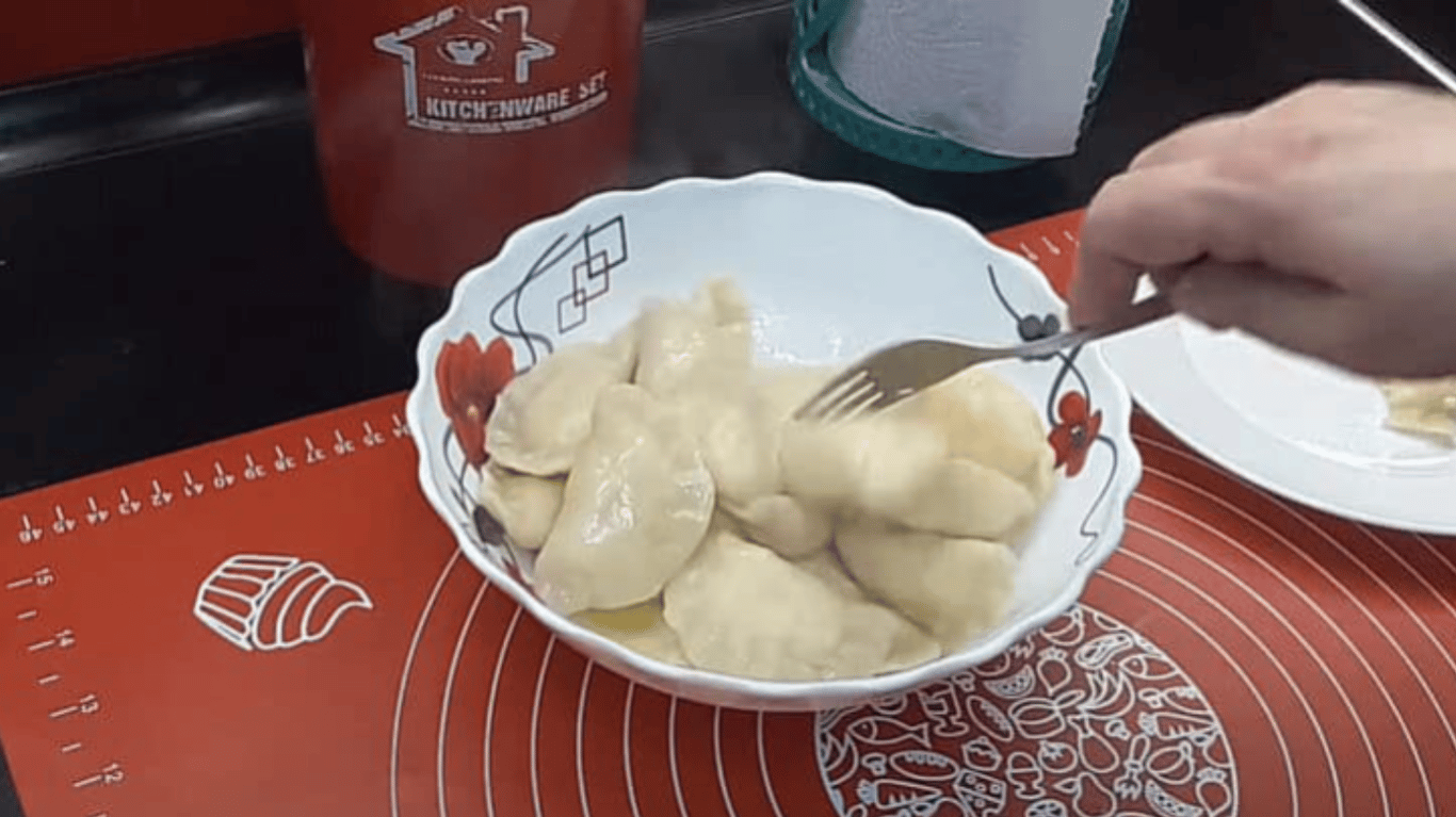 вдалий рецепт вареників з смачним тістом