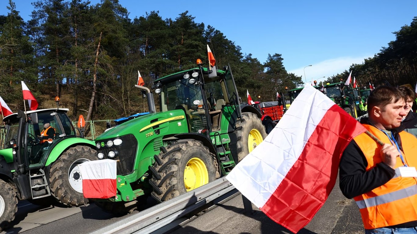 Польські фермери розпочали протести на кордоні з Німеччиною