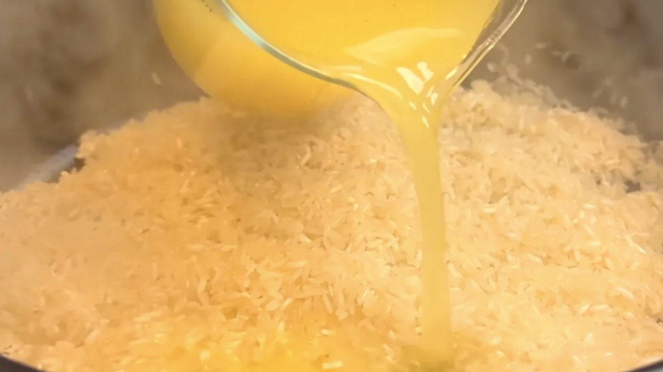 скільки часу варити рис