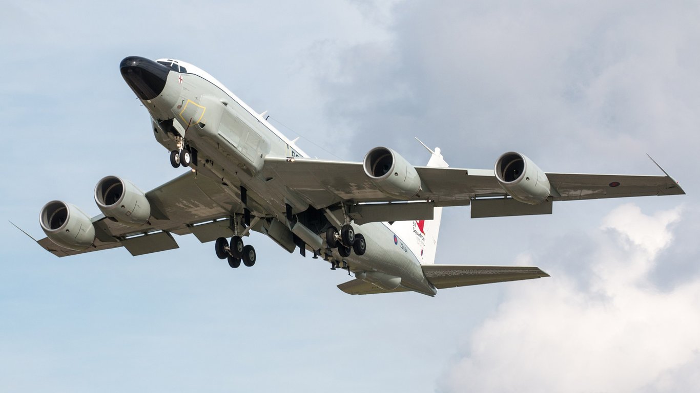 Чорне море під контролем авіації — розвідувальна місія літака НАТО