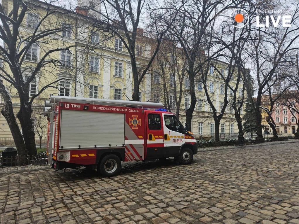 Пожежа у центрі Львова 17 березня