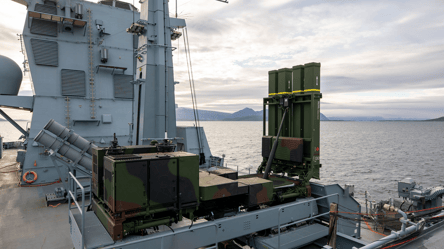 Нова морська ППО — Німеччина випробувала унікальну ракету - 285x160