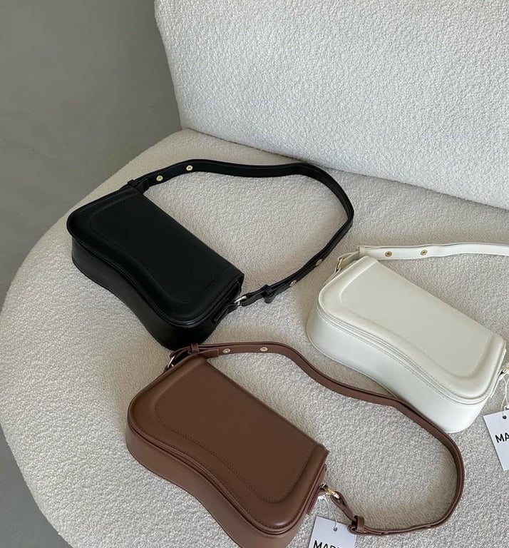 Стильні аксесуари для модниці — що обрати на Новий рік 2025 - фото 4