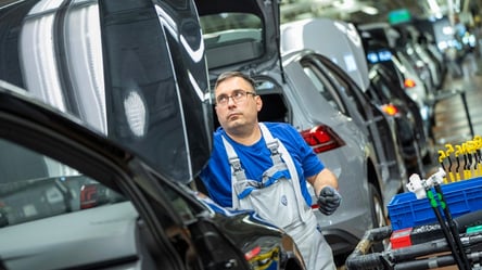 Як Китай нищить автомобільну промисловість Європи - 285x160