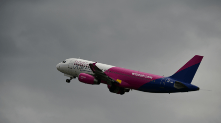 Рік безлімітних польотів — скільки вартує проїзний Wizz Air - 285x160