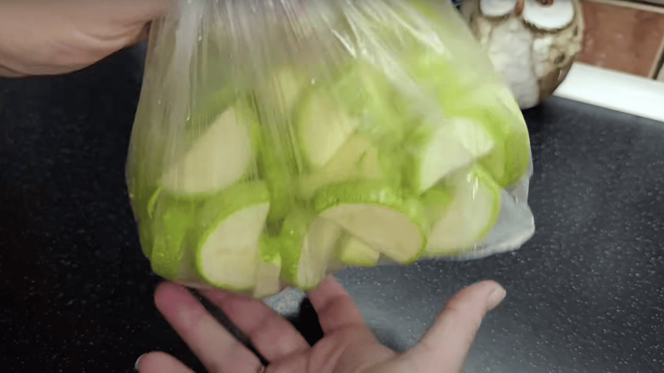 кабачки з секретним соусом