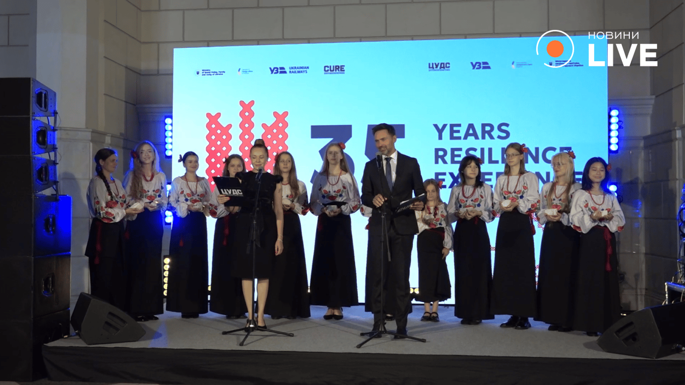 Від Трипілля до сьогодення: виставка про український досвід стійкості - фото 3