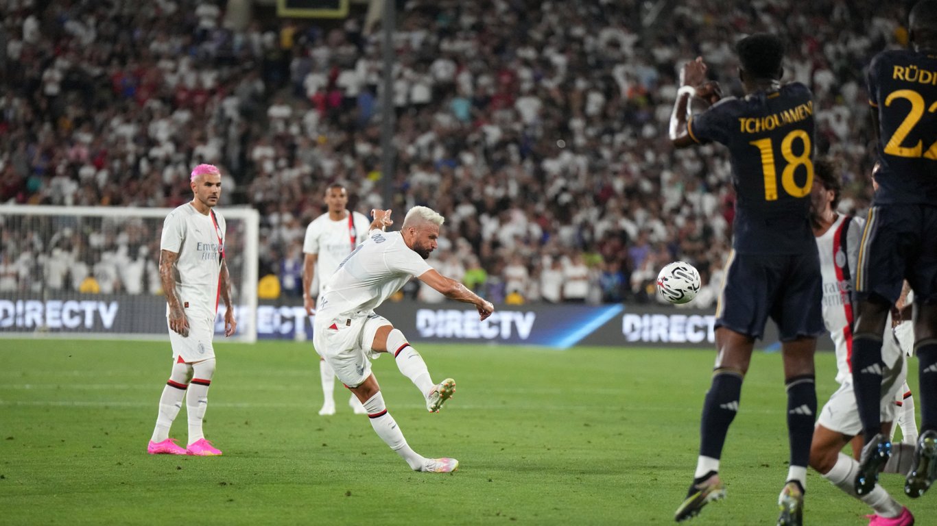 Олів'є Жиру