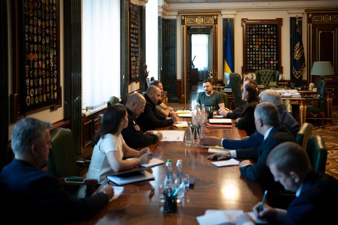Volodymyr Zelensky held a meeting