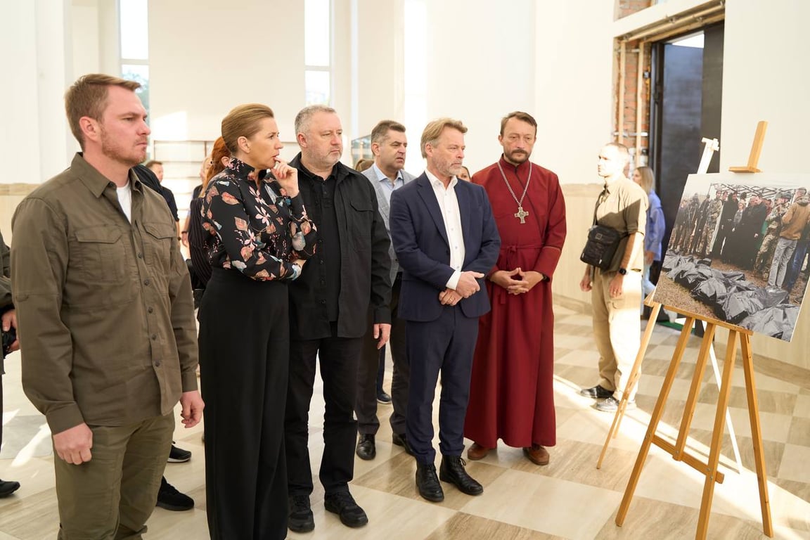 Премьер Дании посетила Бучу