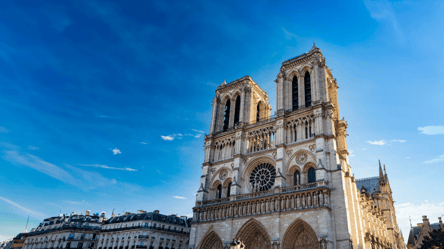 Башни Нотр-Дама открыли впервые после разрушительного пожара - 285x160