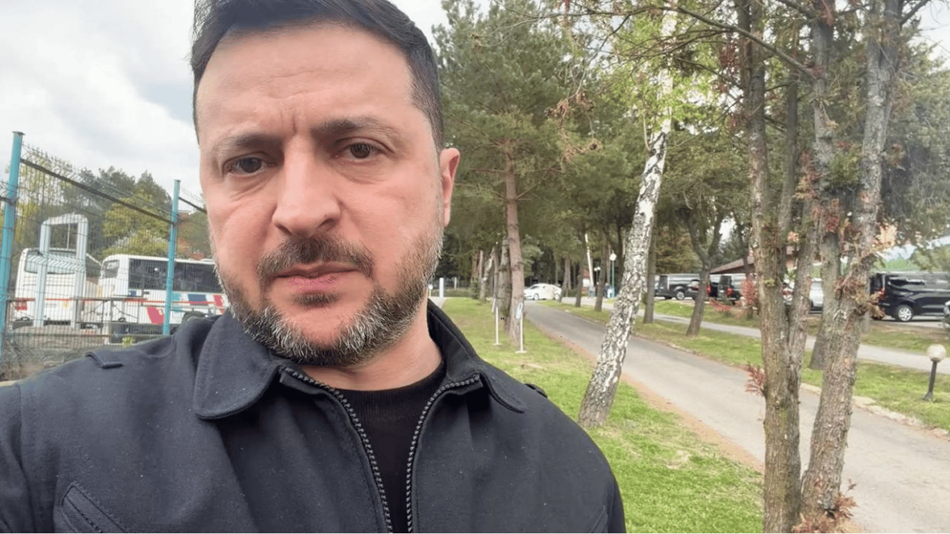 Готовимся к зиме: Зеленский о встрече с громадами на Закарпатье