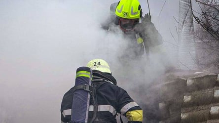 У Києві уламки пошкодили будинок у Святошинському районі - 285x160