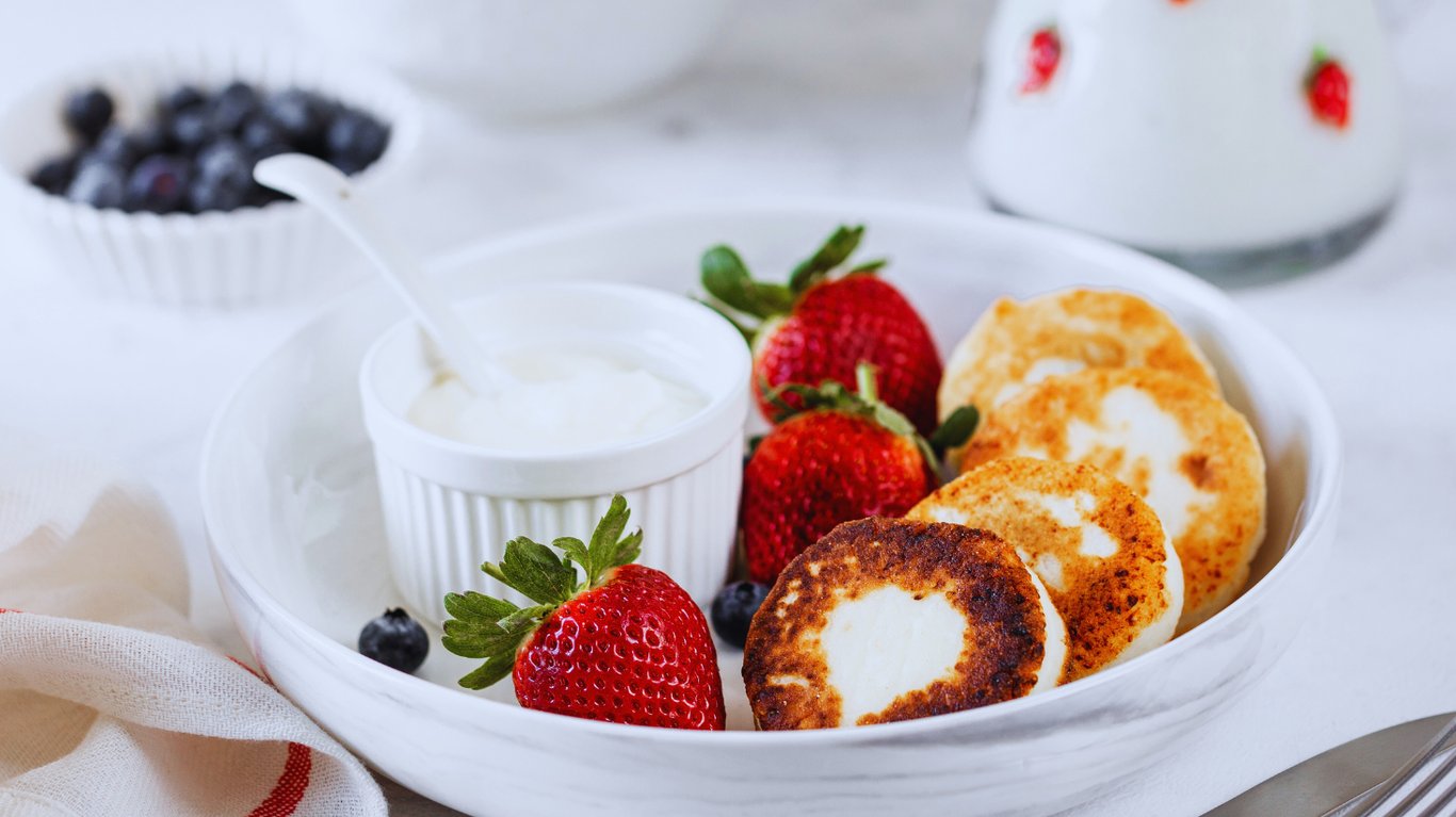 рецепт сирників на сніданок