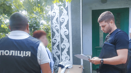 В Одесской области почтальон воровала деньги умерших - 285x160