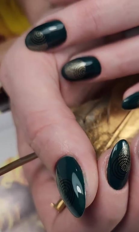 Зелений колір став головним цього року