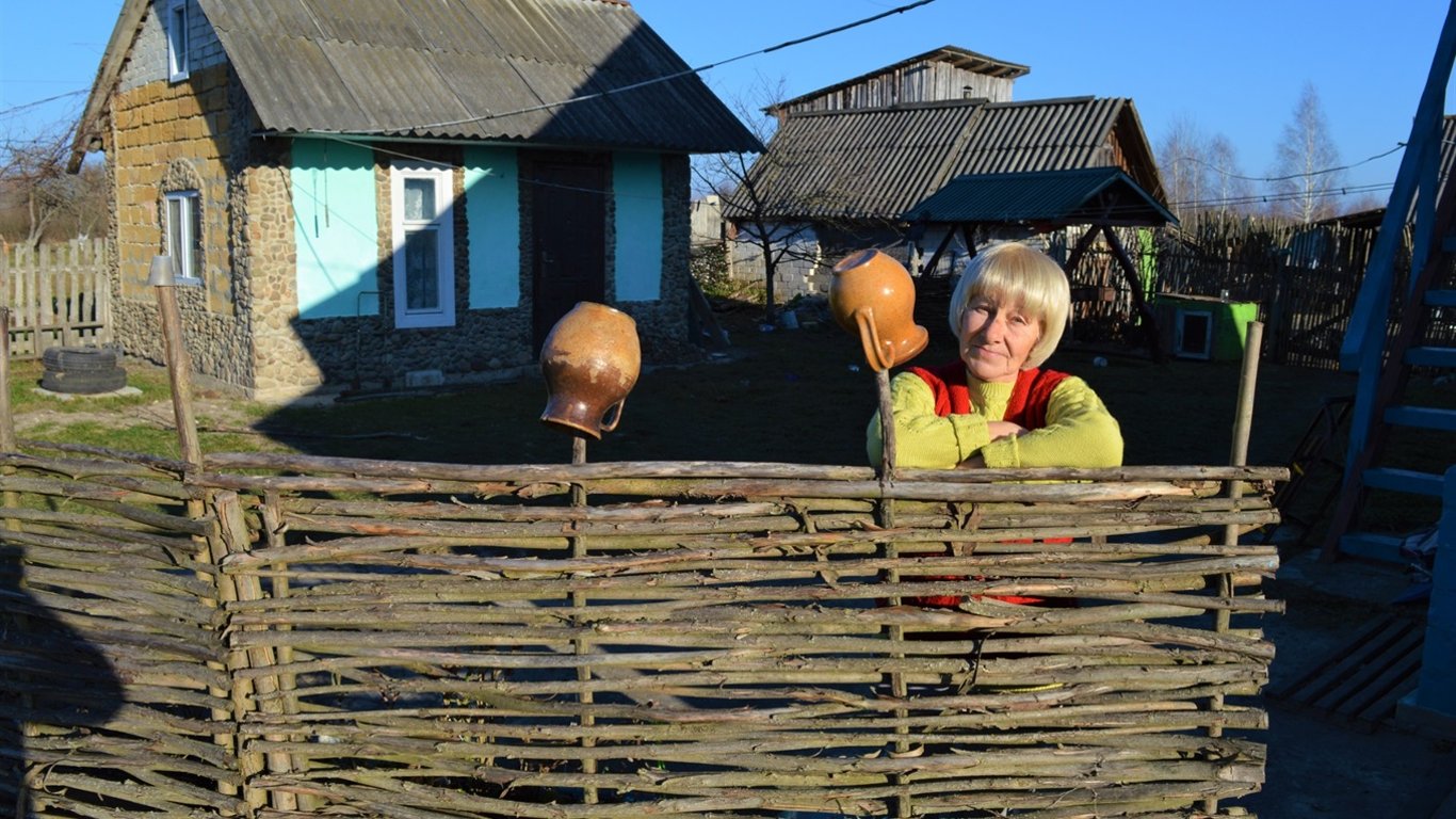 Як ШІ бачить українське село — фото